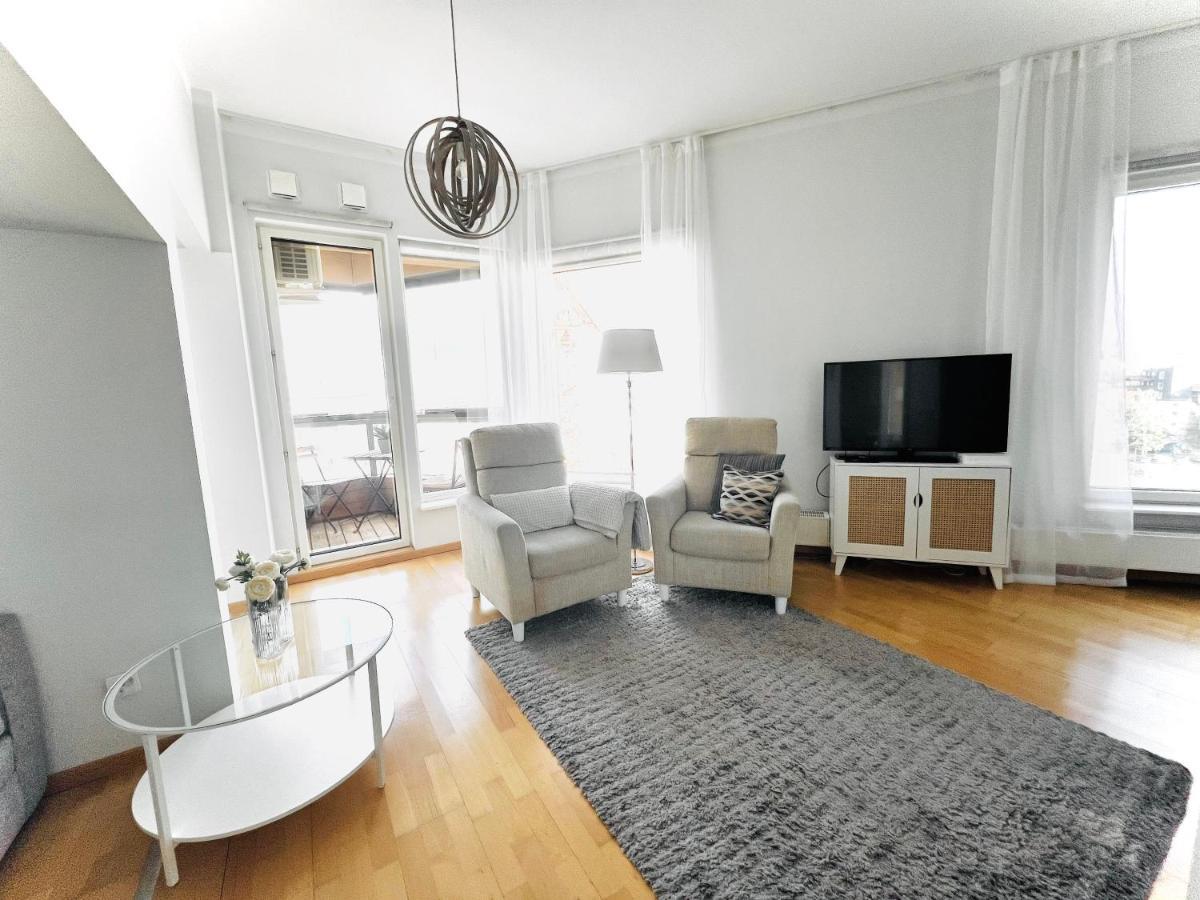 Lootsi Apartment With Sauna, Next To Old Town, City Center, Port Tallinn Luaran gambar