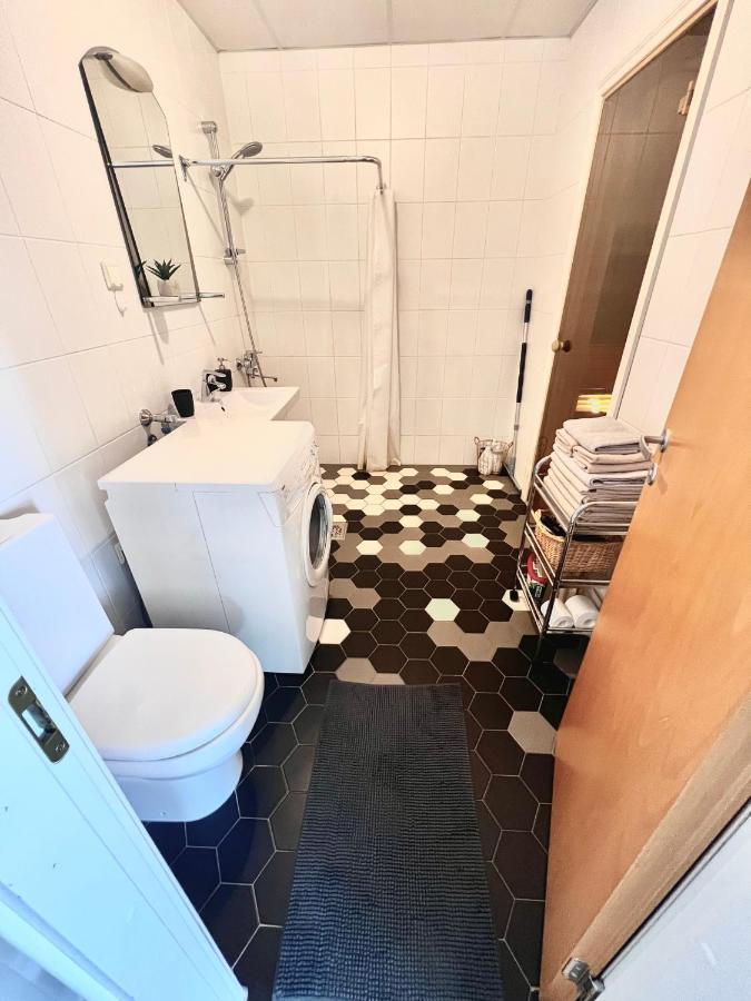 Lootsi Apartment With Sauna, Next To Old Town, City Center, Port Tallinn Luaran gambar