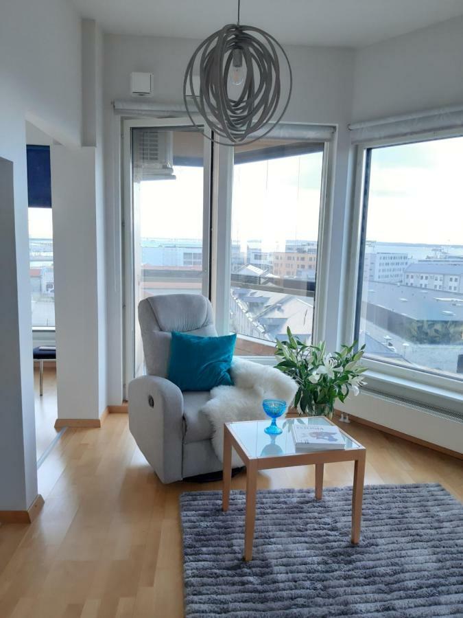 Lootsi Apartment With Sauna, Next To Old Town, City Center, Port Tallinn Luaran gambar